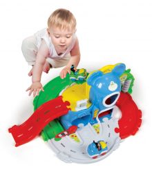 Mickey Baby Garage